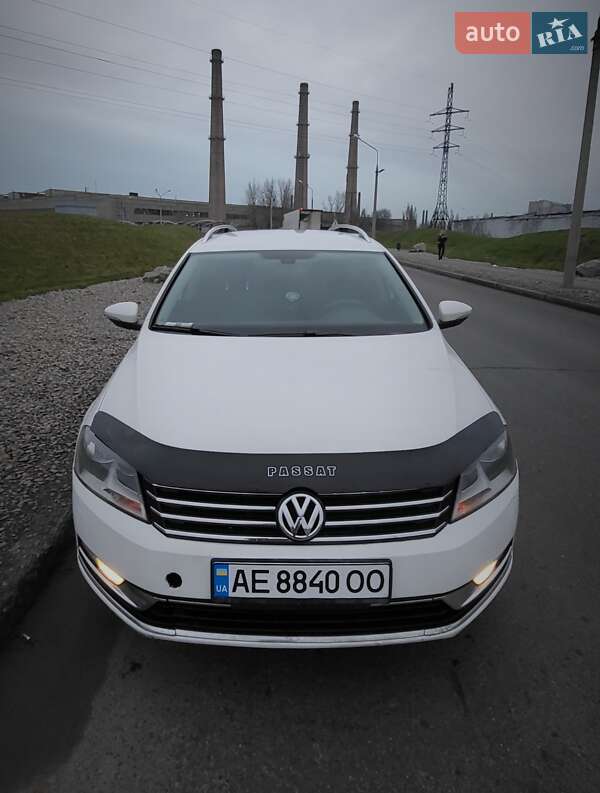 Volkswagen Passat 2011 Volkswagen Passat 2011
