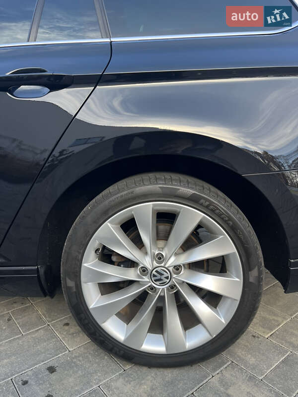Универсал Volkswagen Passat 2022 в Луцке фото 22 Универсал Volkswagen Passat 2022 в Луцке