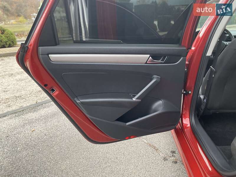 Седан Volkswagen Passat 2021 в Днепре фото 24 Седан Volkswagen Passat 2021 в Днепре