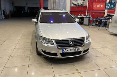 Універсал Volkswagen Passat 2009 в Харкові