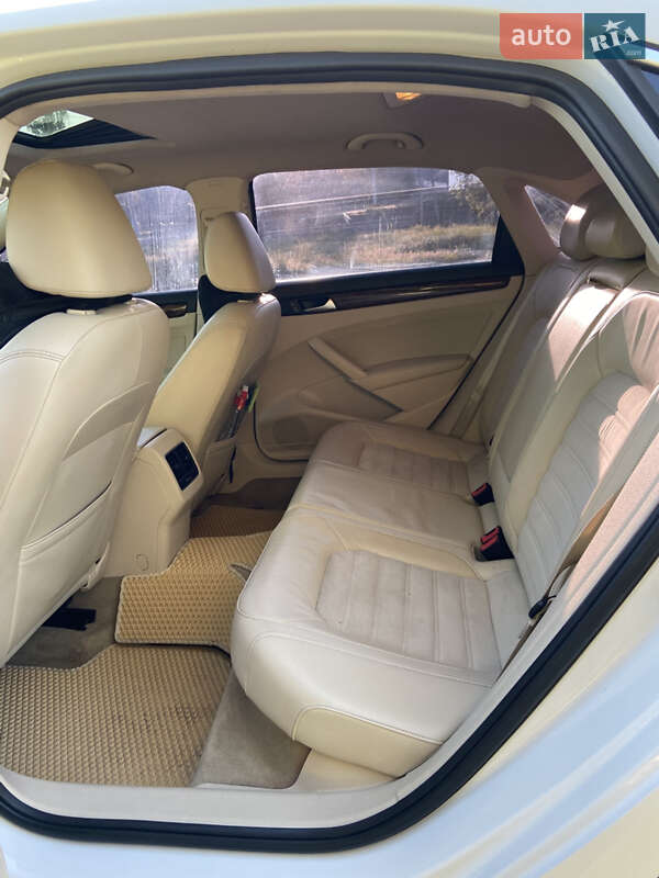 Седан Volkswagen Passat 2013 в Кривом Роге фото 11 Седан Volkswagen Passat 2013 в Кривом Роге