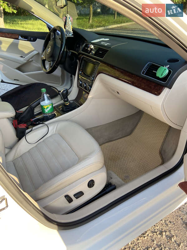 Седан Volkswagen Passat 2013 в Кривом Роге фото 12 Седан Volkswagen Passat 2013 в Кривом Роге