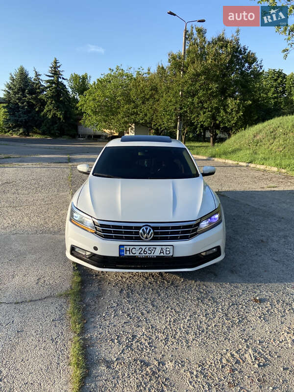 Седан Volkswagen Passat 2013 в Кривом Роге фото 23 Седан Volkswagen Passat 2013 в Кривом Роге