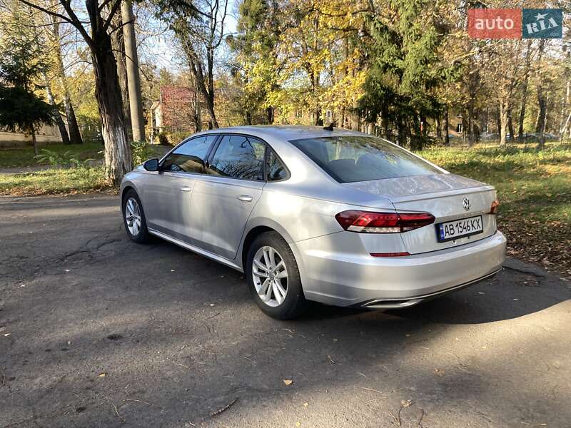 Седан Volkswagen Passat 2020 в Виннице