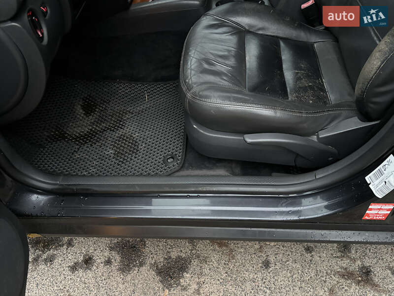 Универсал Volkswagen Passat 2004 в Чернигове