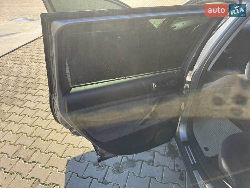 Универсал Volkswagen Passat 2003 в Ходорове фото 20 Универсал Volkswagen Passat 2003 в Ходорове