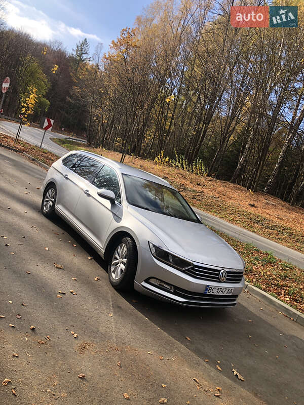 Универсал Volkswagen Passat 2015 в Стрые