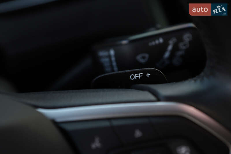 Универсал Volkswagen Passat 2023 в Дрогобыче фото 74 Универсал Volkswagen Passat 2023 в Дрогобыче