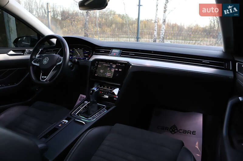 Универсал Volkswagen Passat 2023 в Дрогобыче фото 115 Универсал Volkswagen Passat 2023 в Дрогобыче
