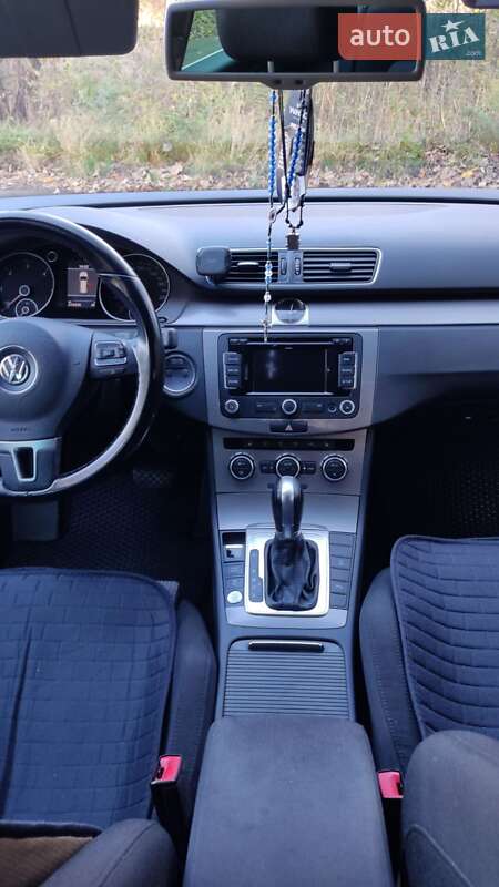 Универсал Volkswagen Passat 2012 в Львове