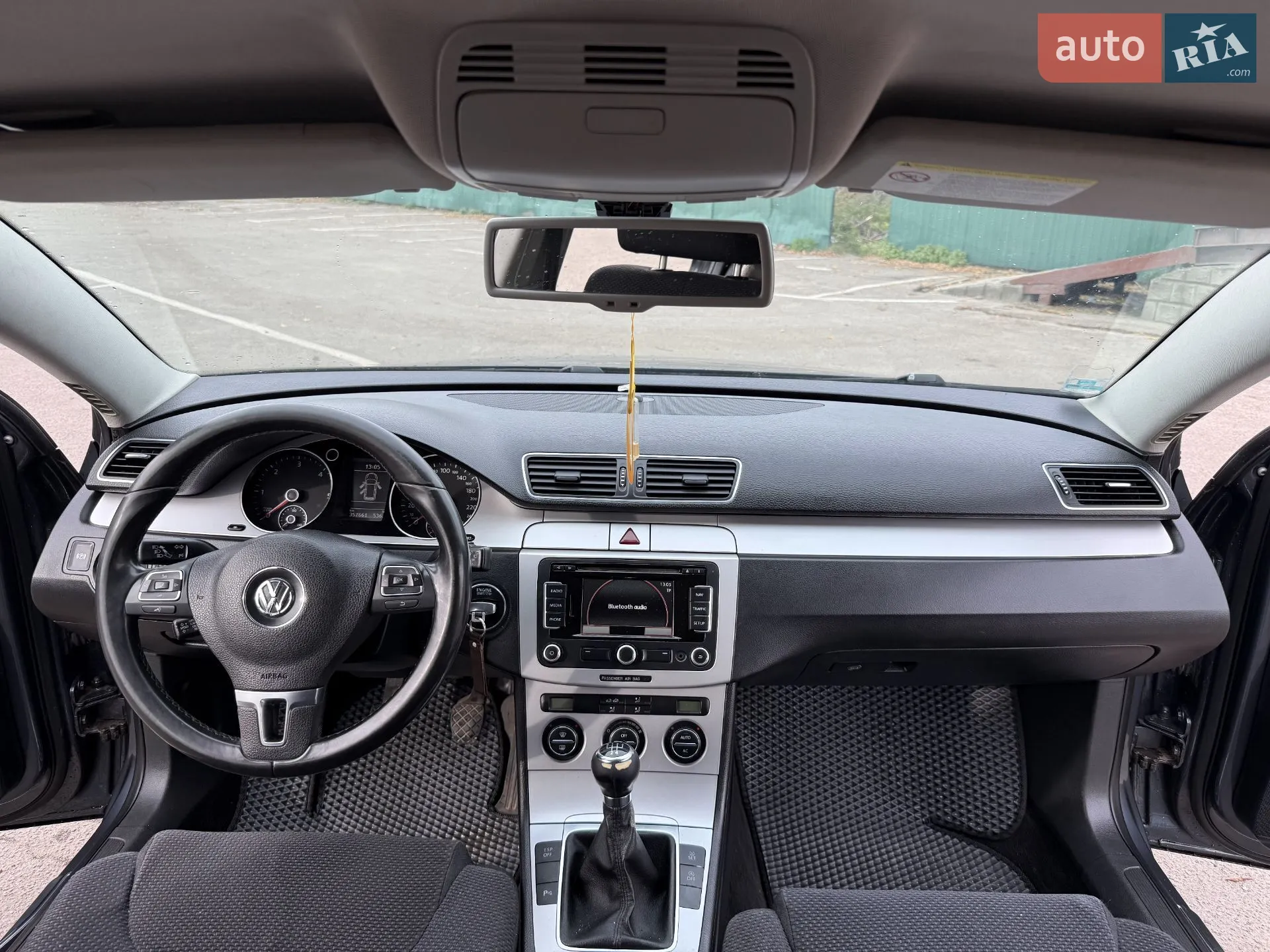2010 Volkswagen Passat - мініатюра 8
