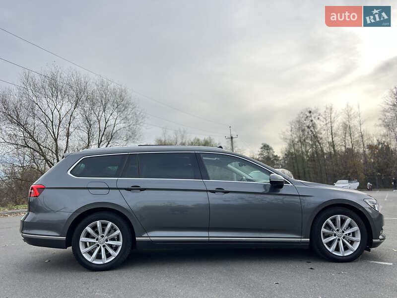 Універсал Volkswagen Passat 2016 в Києві