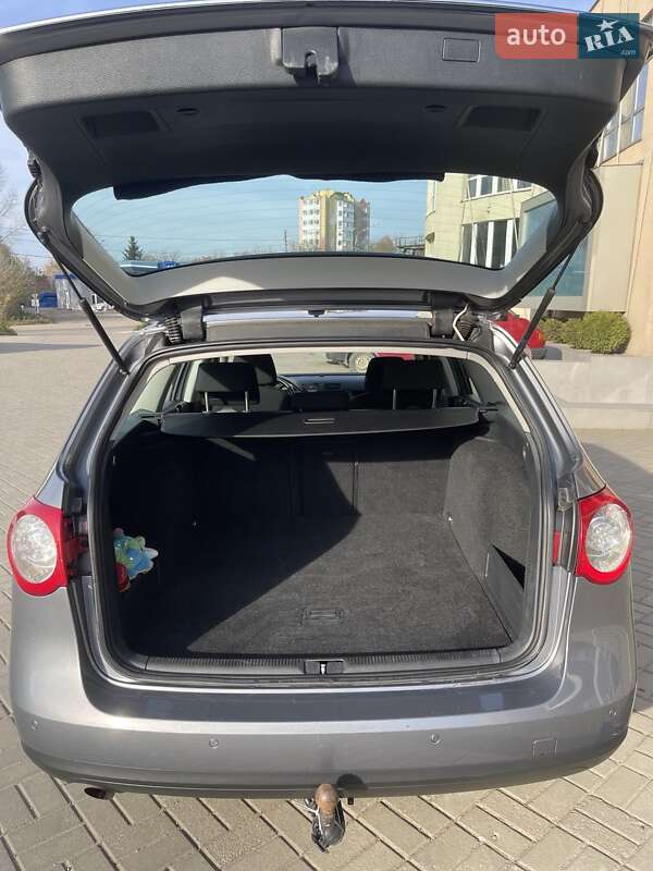 Універсал Volkswagen Passat 2006 в Чернівцях фото 21 Універсал Volkswagen Passat 2006 в Чернівцях
