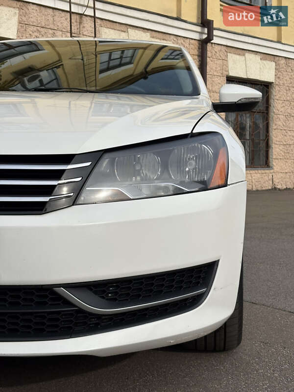 Седан Volkswagen Passat 2012 в Киеве фото 5 Седан Volkswagen Passat 2012 в Киеве