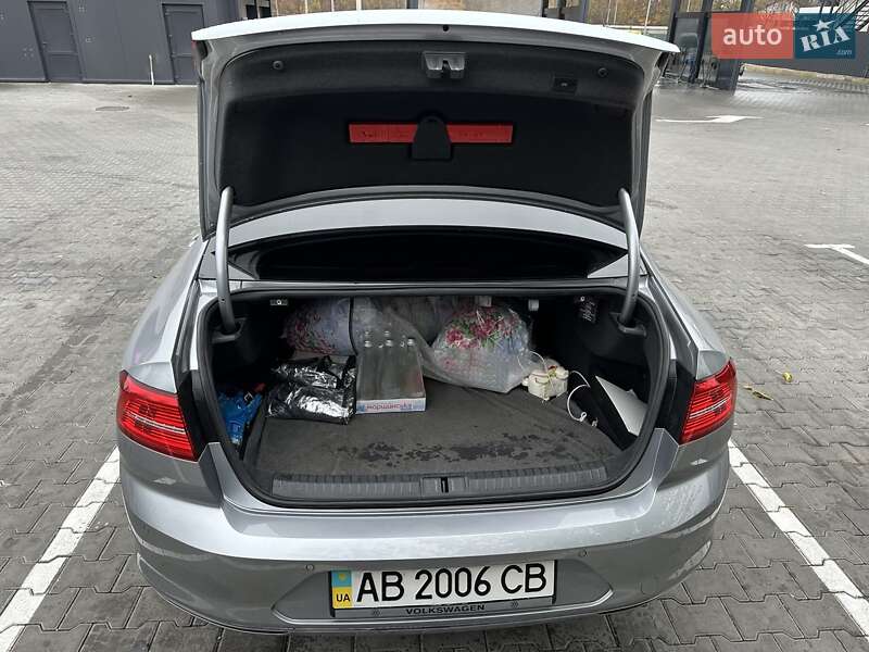 Седан Volkswagen Passat 2018 в Виннице фото 13 Седан Volkswagen Passat 2018 в Виннице