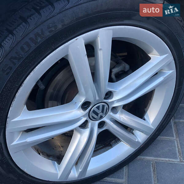 Седан Volkswagen Passat 2013 в Кропивницком