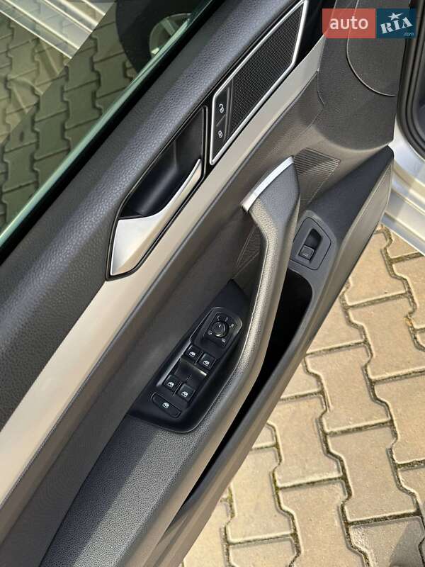 Универсал Volkswagen Passat 2015 в Ивано-Франковске фото 18 Универсал Volkswagen Passat 2015 в Ивано-Франковске