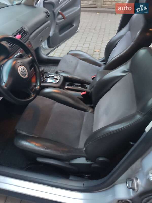 Седан Volkswagen Passat 2005 в Львові