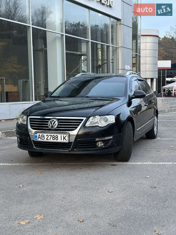 Універсал Volkswagen Passat 2006 в Вінниці
