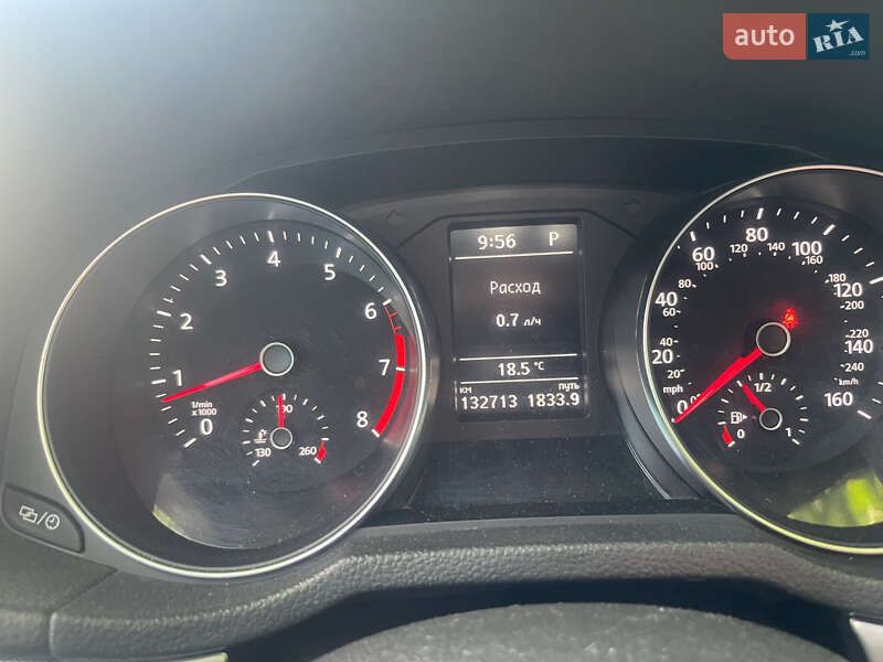 Седан Volkswagen Passat 2018 в Киеве фото 45 Седан Volkswagen Passat 2018 в Киеве