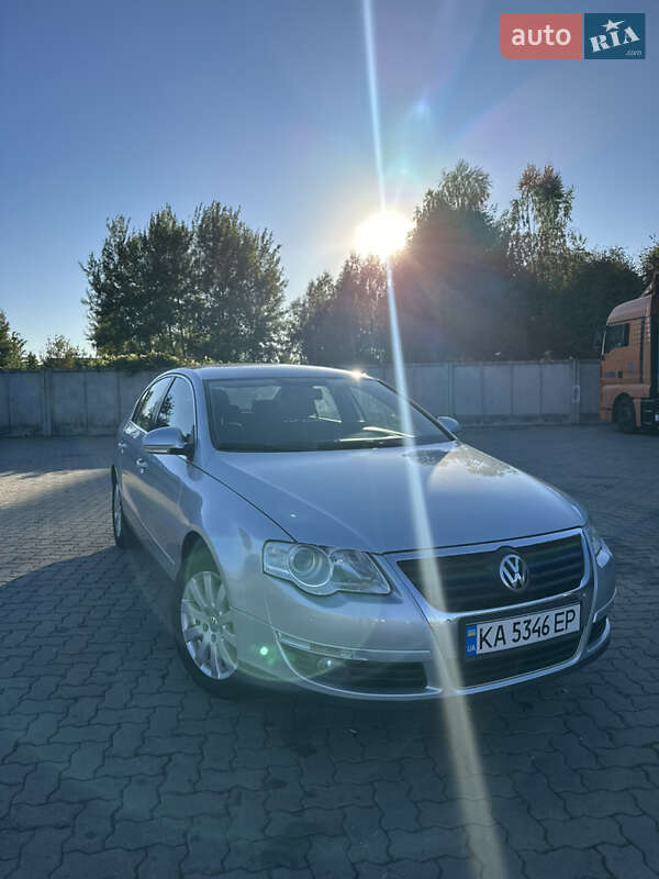 Volkswagen Passat 2010