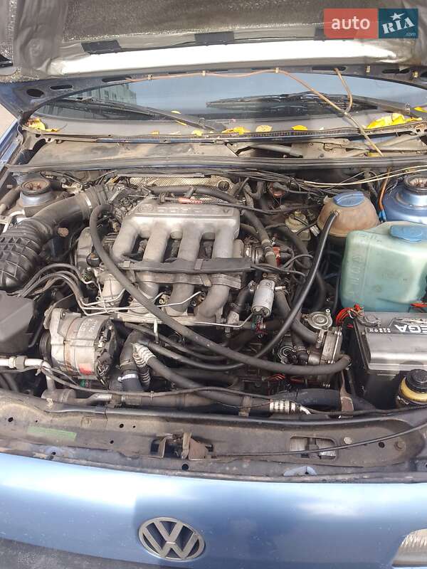 Седан Volkswagen Passat 1993 в Киеве фото 11 Седан Volkswagen Passat 1993 в Киеве