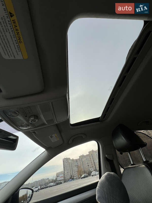 Седан Volkswagen Passat 2012 в Киеве