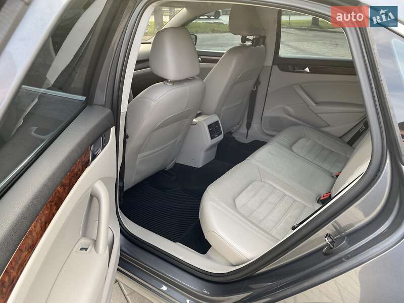Седан Volkswagen Passat 2012 в Киеве фото 22 Седан Volkswagen Passat 2012 в Киеве
