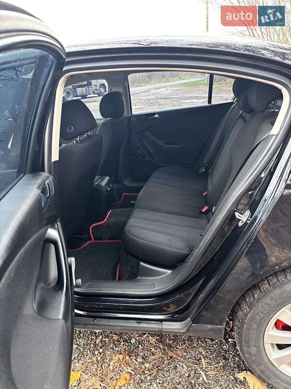 Седан Volkswagen Passat 2005 в Харькове фото 16 Седан Volkswagen Passat 2005 в Харькове