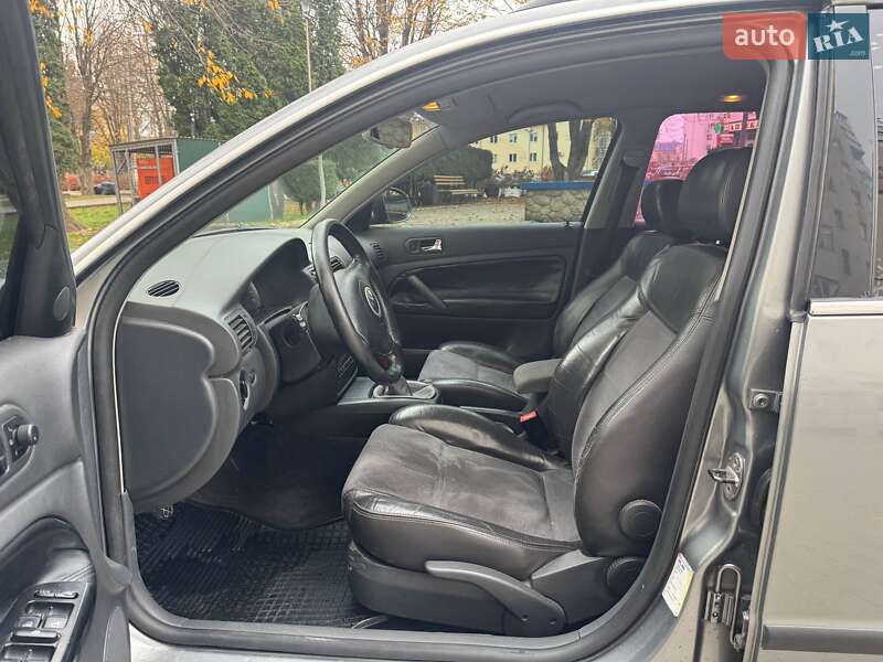Универсал Volkswagen Passat 2004 в Каменец-Подольском фото 8 Универсал Volkswagen Passat 2004 в Каменец-Подольском