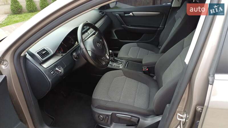 Седан Volkswagen Passat 2011 в Дрогобыче фото 20 Седан Volkswagen Passat 2011 в Дрогобыче