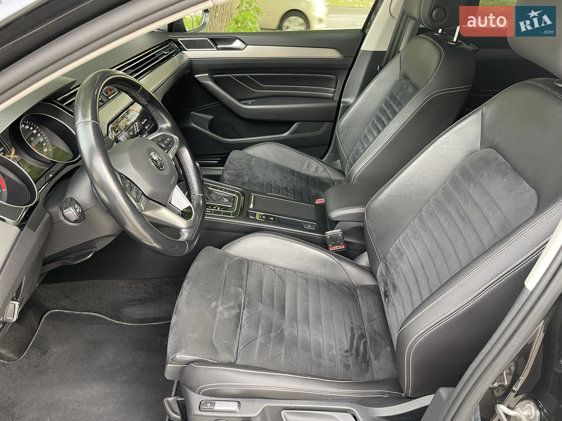 2019 Volkswagen Passat - мініатюра 23