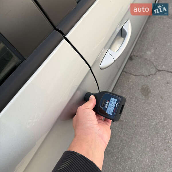 Седан Volkswagen Passat 2009 в Виннице