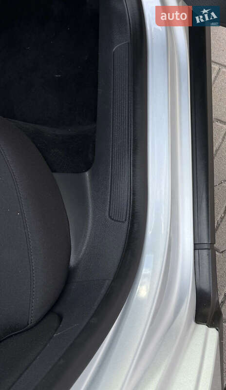 Седан Volkswagen Passat 2009 в Виннице