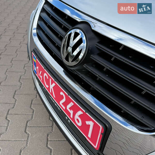 Седан Volkswagen Passat 2009 в Виннице