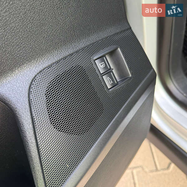 Седан Volkswagen Passat 2009 в Виннице