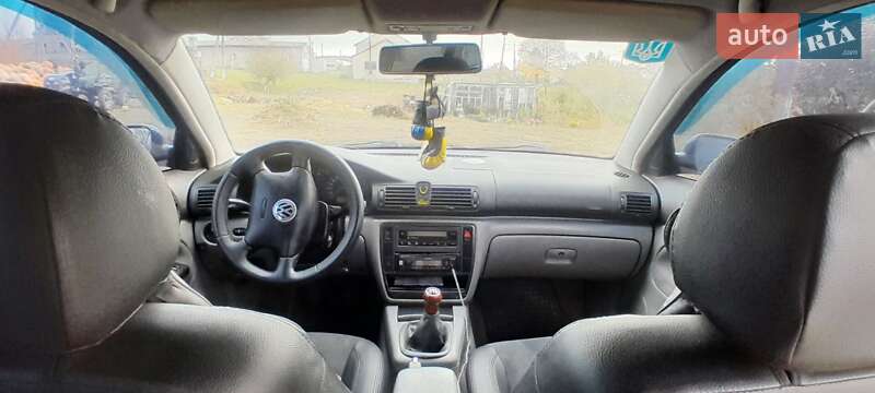 Универсал Volkswagen Passat 2000 в Горохове