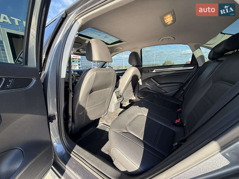 Седан Volkswagen Passat 2017 в Софиевской Борщаговке фото 15 Седан Volkswagen Passat 2017 в Софиевской Борщаговке