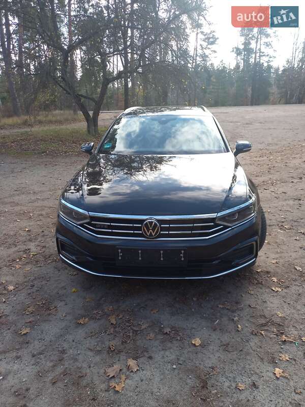 Универсал Volkswagen Passat 2021 в Черкассах