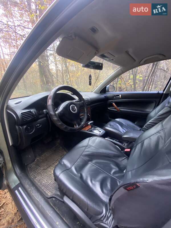 Седан Volkswagen Passat 2002 в Новояворовске фото 12 Седан Volkswagen Passat 2002 в Новояворовске