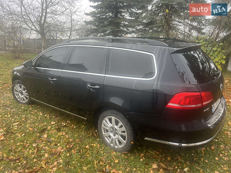 Универсал Volkswagen Passat 2011 в Тернополе фото 5 Универсал Volkswagen Passat 2011 в Тернополе