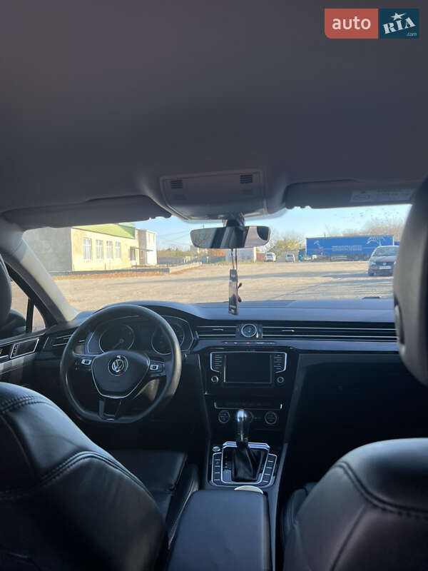 Седан Volkswagen Passat 2016 в Виннице фото 11 Седан Volkswagen Passat 2016 в Виннице