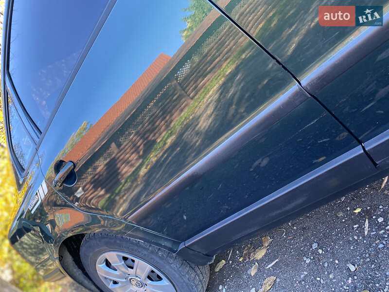 Седан Volkswagen Passat 1999 в Бориславе