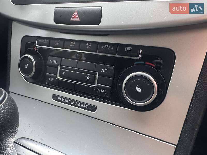Универсал Volkswagen Passat 2010 в Тернополе фото 2 Универсал Volkswagen Passat 2010 в Тернополе