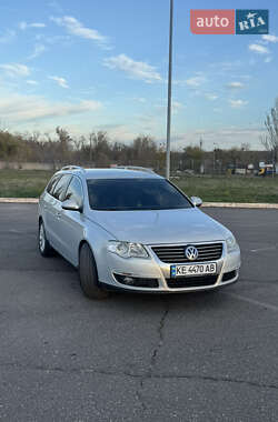 Универсал Volkswagen Passat 2009 в Софиевке