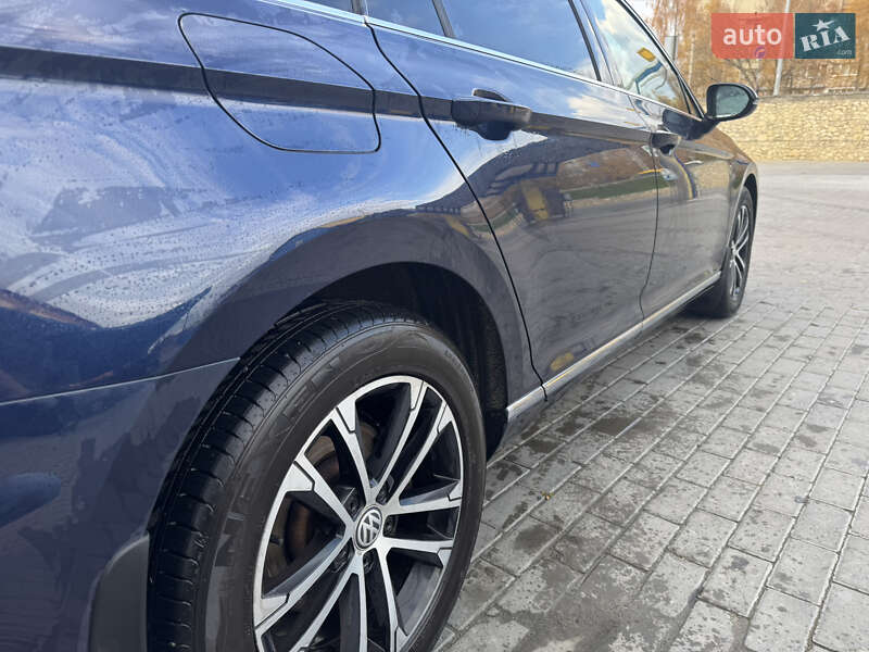 Універсал Volkswagen Passat 2016 в Тернополі фото 11 Універсал Volkswagen Passat 2016 в Тернополі