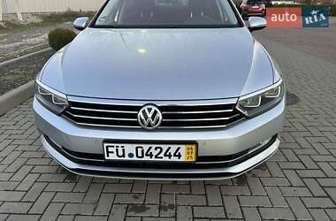 Універсал Volkswagen Passat 2016 в Хусті