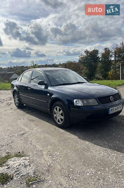 Седан Volkswagen Passat 1997 в Вінниці