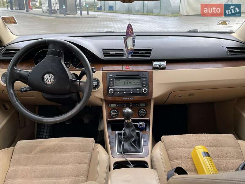 Седан Volkswagen Passat 2005 в Турке фото 13 Седан Volkswagen Passat 2005 в Турке