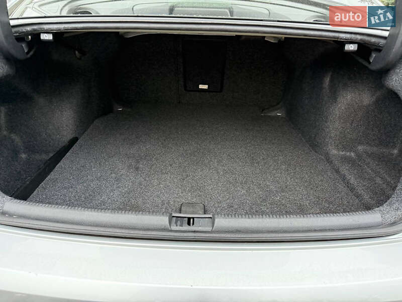 Седан Volkswagen Passat 2014 в Одесі фото 38 Седан Volkswagen Passat 2014 в Одесі